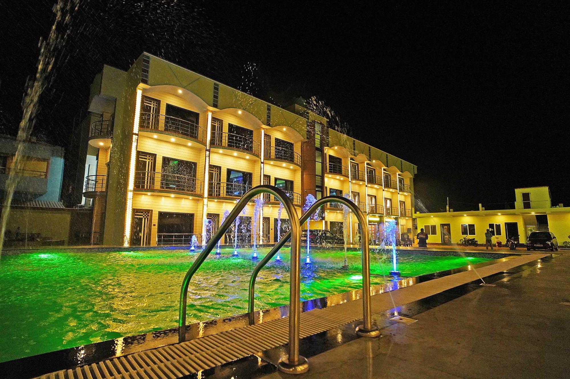 India Beach Resort !! Front Sea View !! มันดราโมนี ภายนอก รูปภาพ
