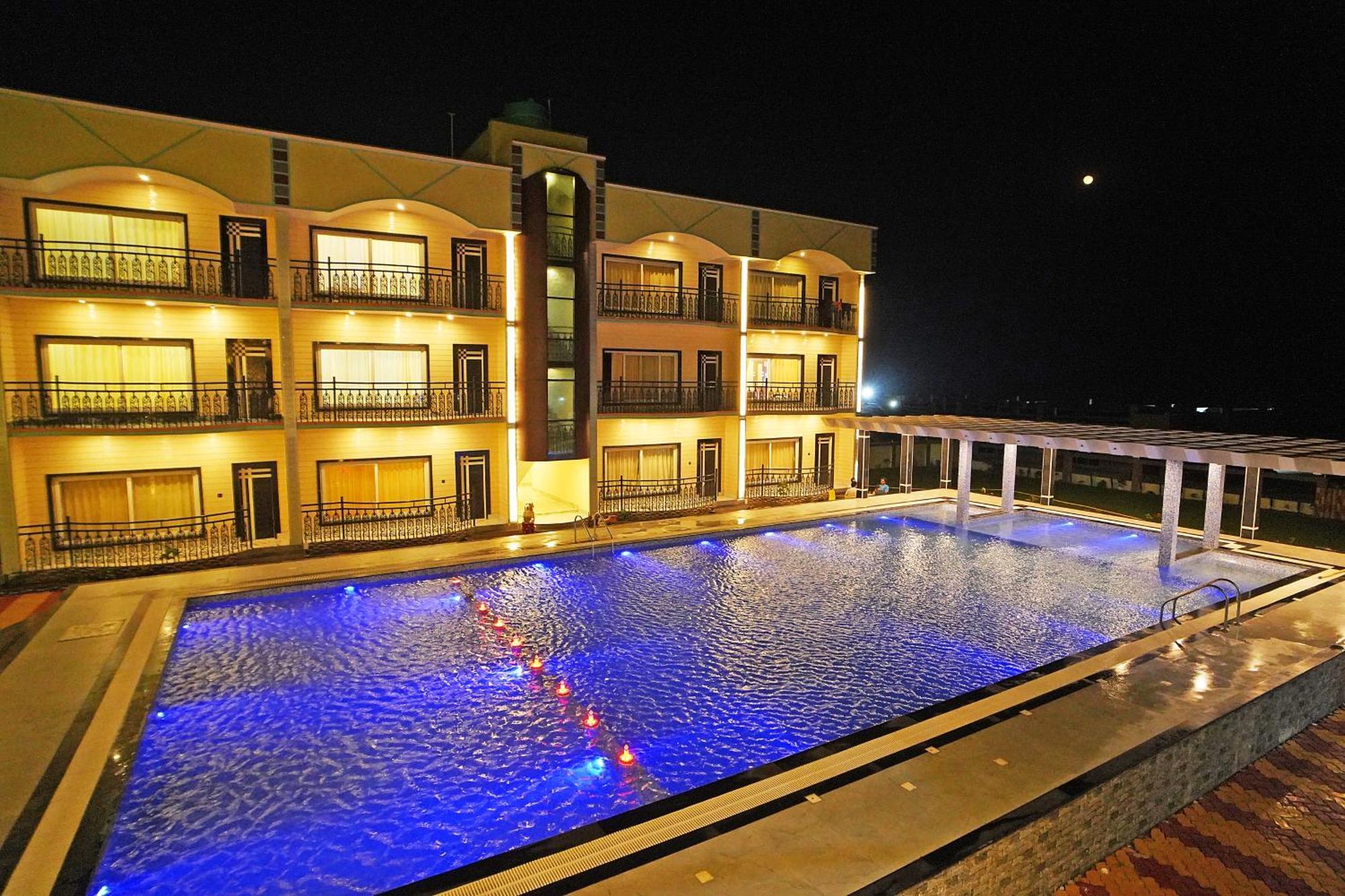 India Beach Resort !! Front Sea View !! มันดราโมนี ภายนอก รูปภาพ